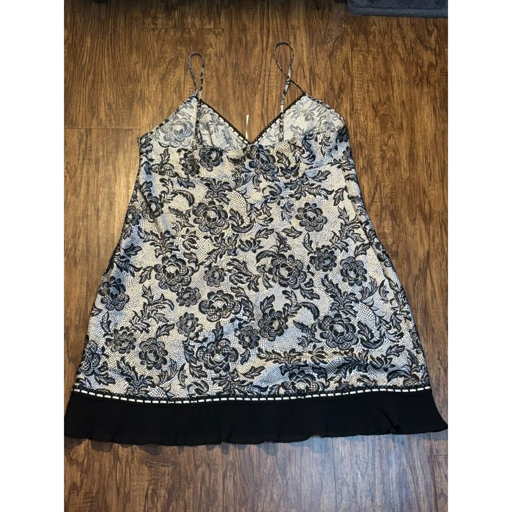 gilligan o'malley dainty y2k black‎ white lace feminine slip dress sz L coquette - Picture 3 of 6